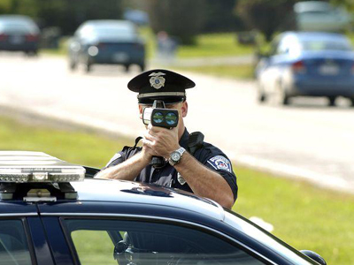 Του αφαίρεσαν το δίπλωμα για 10 χρόνια λόγω υπερβολικής ταχύτητας!